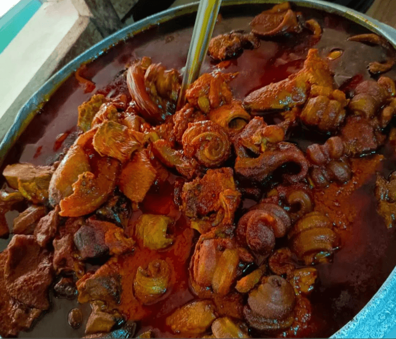 Mama T  a.k.a   IYA EKITI AMALA  - Wuse