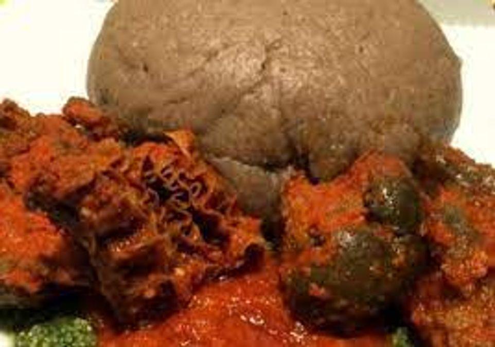 Alhaja Iya Wunmi Amala Joint olororo bus stop ojoo Ibadan 